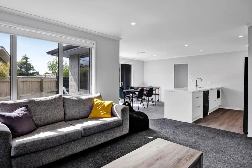 Fairbank Avenue Villa Stratford Exterior photo